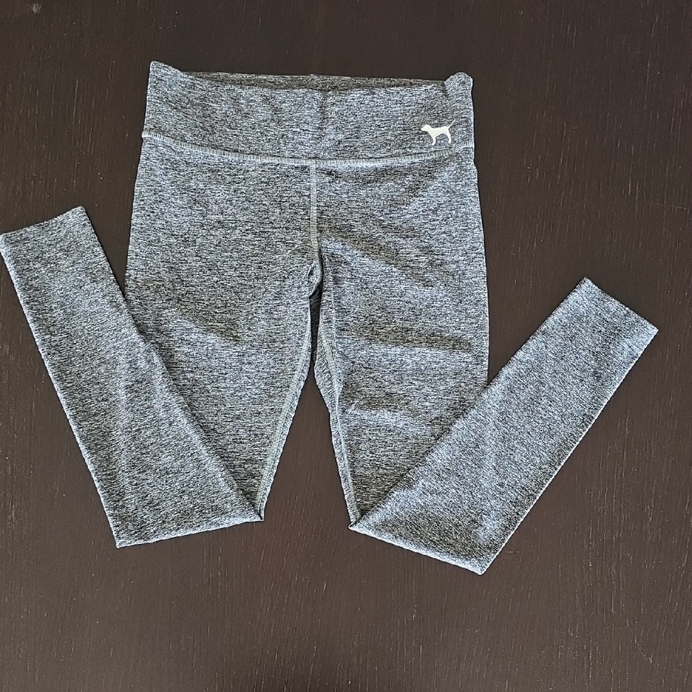PINK Victoria's Secret Gray Leggings with Stretchy Fit